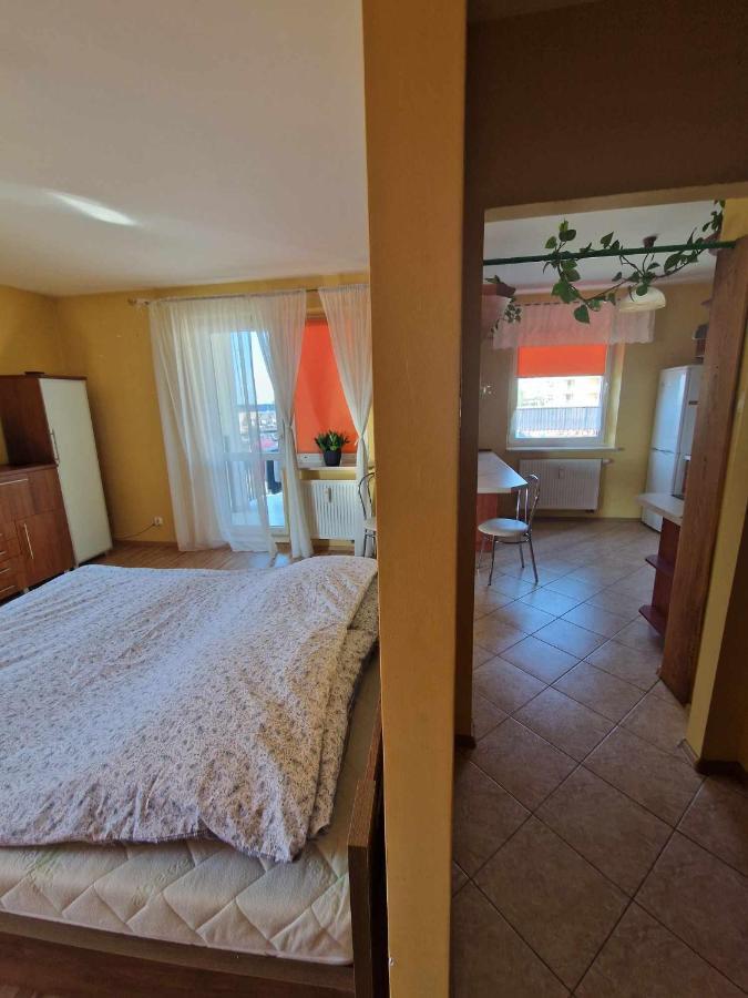 Apartament Dla Dwojga Krasnik Apartman Kültér fotó