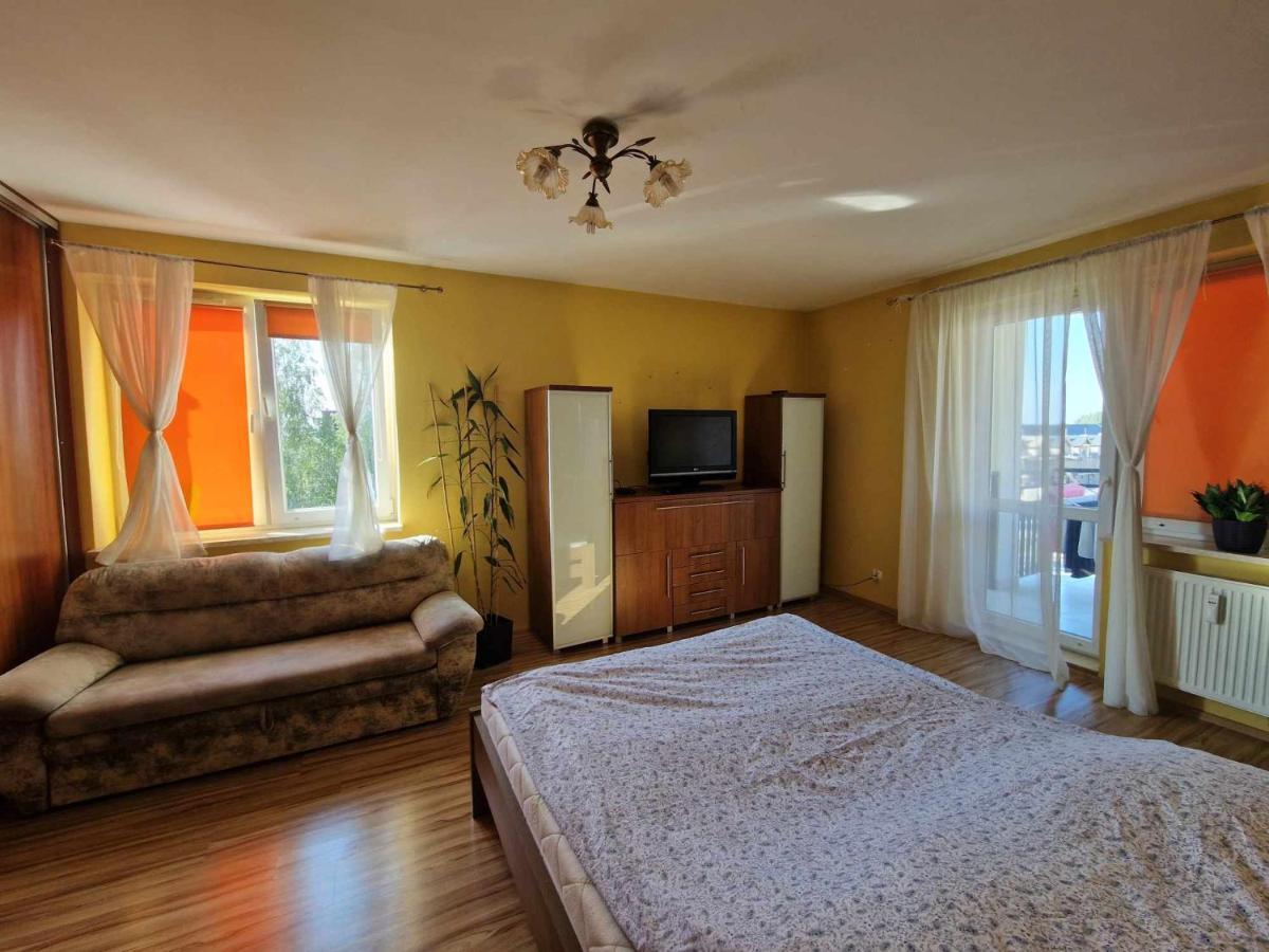Apartament Dla Dwojga Krasnik Apartman Kültér fotó