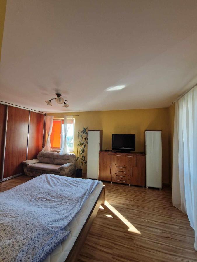 Apartament Dla Dwojga Krasnik Apartman Kültér fotó